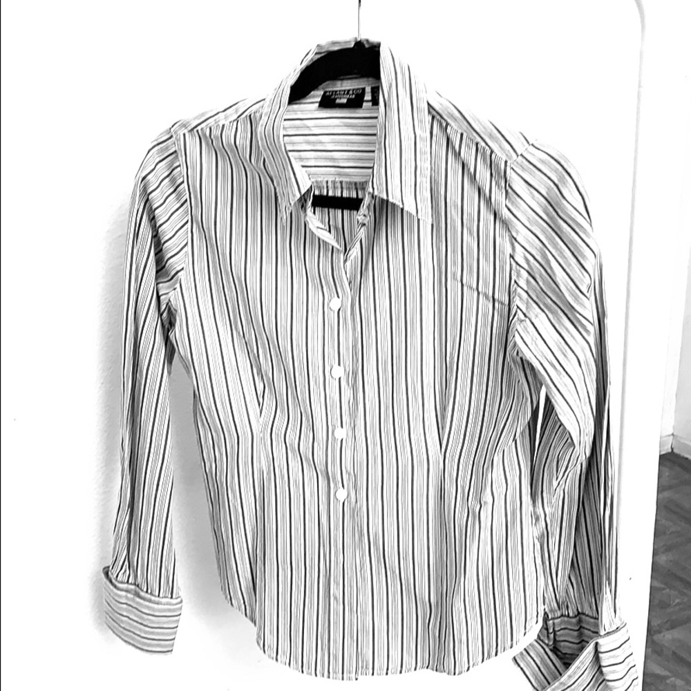 Women’s button down blouse